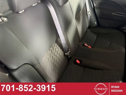 Certified 2023 Nissan Kicks SV image 28