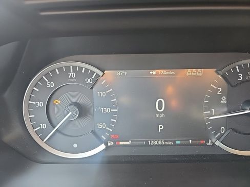 Used 2020 Land Rover Discovery Sport S image 15