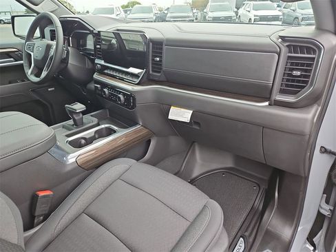 New 2025 Chevrolet Silverado 1500 RST w/ Convenience Package II image 30