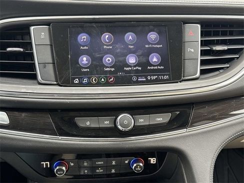 Used 2020 Buick Enclave Essence w/ Sound and Sites Package image 31