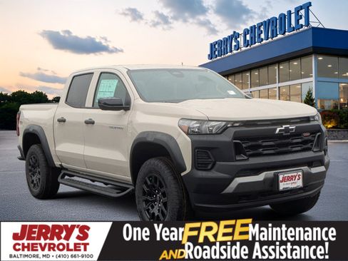 Used 2026 Chevrolet Colorado Trail Boss AWD/4WD image 1