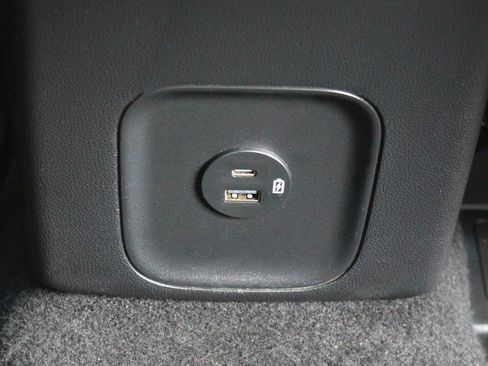 Used 2022 Ford Escape SEL image 34