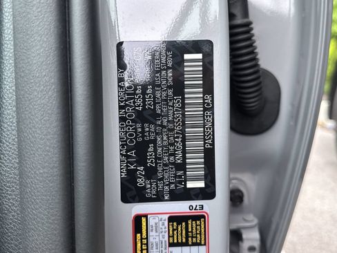 Used 2025 Kia K5 GT-Line w/ GT-Line Premium Package FWD image 32
