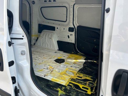 Used 2021 RAM ProMaster City Tradesman image 6