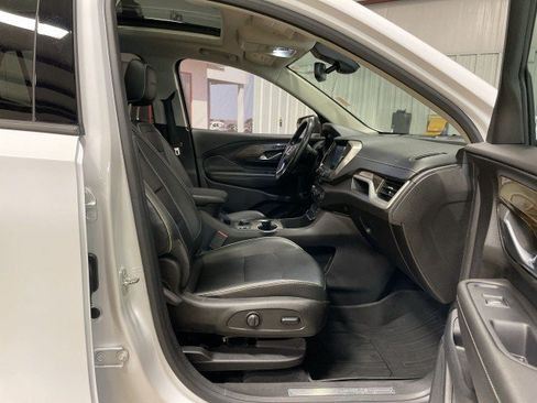 Used 2019 GMC Terrain Denali w/ Driver Alert Package II AWD/4WD image 30