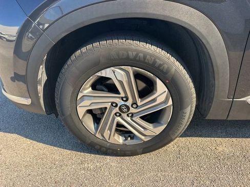 Used 2021 Hyundai Santa Fe SEL FWD image 3