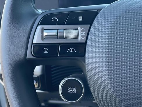 Certified 2025 Hyundai Ioniq 5 SE image 8