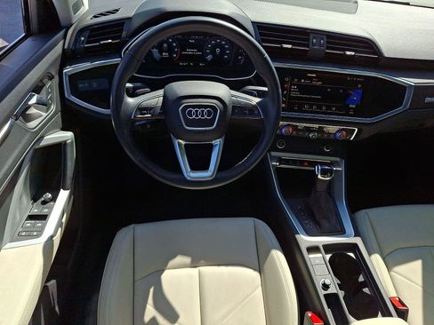 Used 2023 Audi Q3 2.0T Premium w/ Convenience Package AWD/4WD image 11