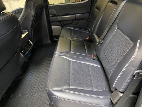 Used 2025 Ford F150 Lariat w/ Equipment Group 501A Mid image 24