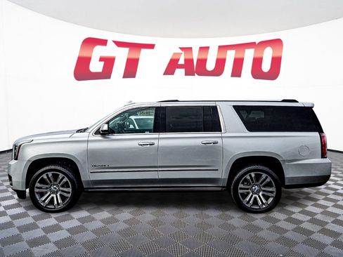 Used 2019 GMC Yukon XL Denali w/ Denali Ultimate Package image 4