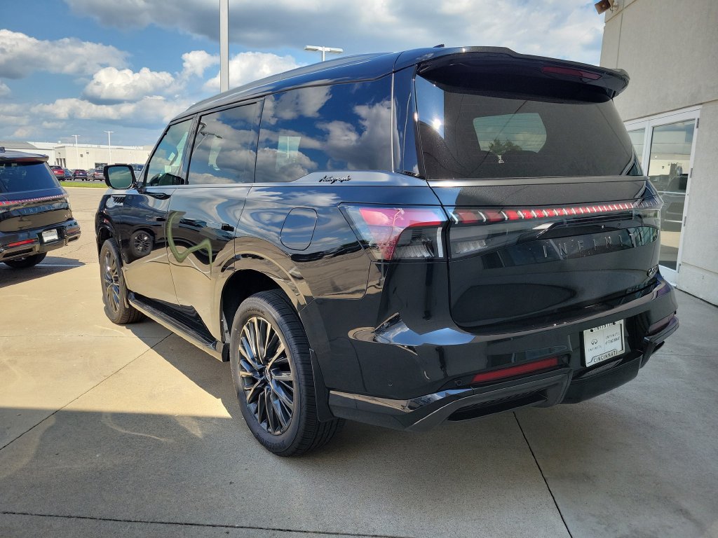 New 2027 INFINITI QX80 Autograph AWD/4WD image 3