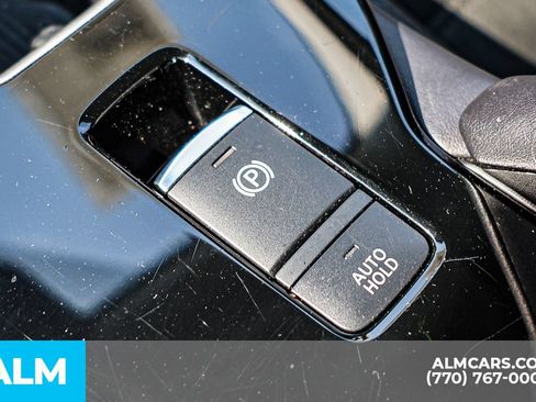 Used 2025 Mitsubishi Outlander SE FWD image 43
