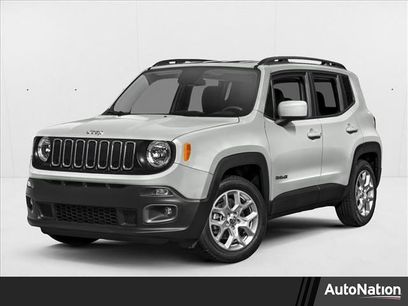 Used 2017 Jeep Renegade Latitude w/ Advanced Technology Group