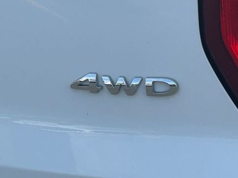 Used 2018 Ford Explorer 4WD image 4