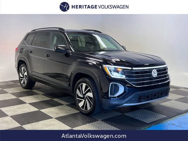 Certified 2024 Volkswagen Atlas SE FWD image 1