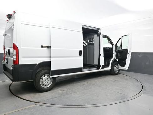 Used 2023 RAM ProMaster 2500 FWD image 31