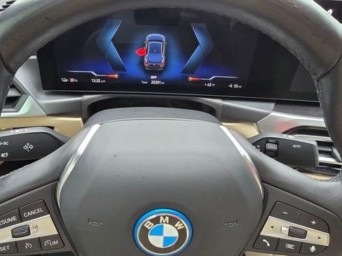 Used 2023 BMW i4 eDrive35 w/ Premium Package image 25