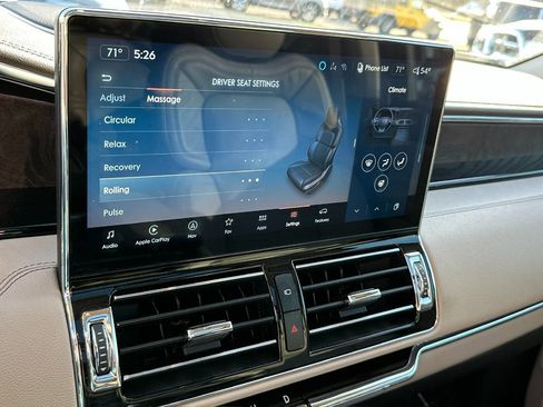 Used 2023 Lincoln Navigator Reserve image 31