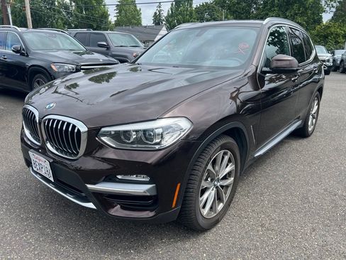Used 2018 BMW X3 xDrive30i w/ Premium Package AWD/4WD image 2
