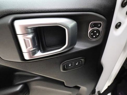 Used 2020 Jeep Wrangler Unlimited Sport image 8