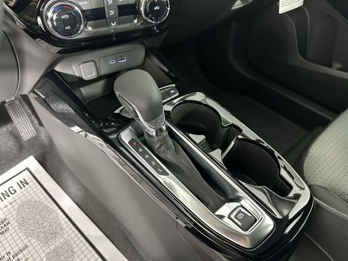 New 2026 Chevrolet Trax LT w/ LT Convenience Package image 15