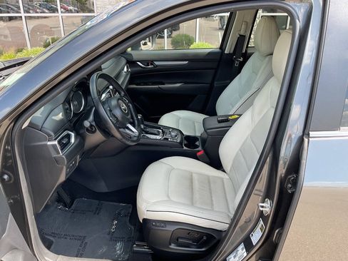 Used 2025 MAZDA CX-5 AWD 2.5 S w/ Preferred Package image 13