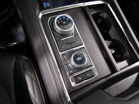 Used 2024 Ford Expedition Max Platinum image 27