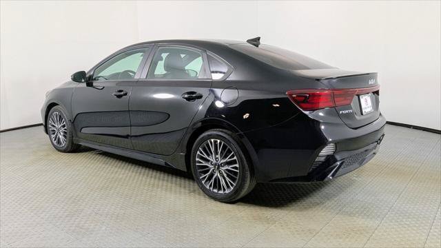 Used 2022 Kia Forte GT-Line FWD image 4