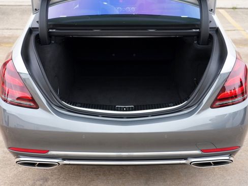 Used 2020 Mercedes-Benz Maybach S 560 4MATIC image 10