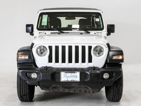 Used 2023 Jeep Wrangler Unlimited Sport AWD/4WD image 5