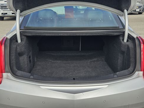 Used 2017 Cadillac XTS Luxury image 9