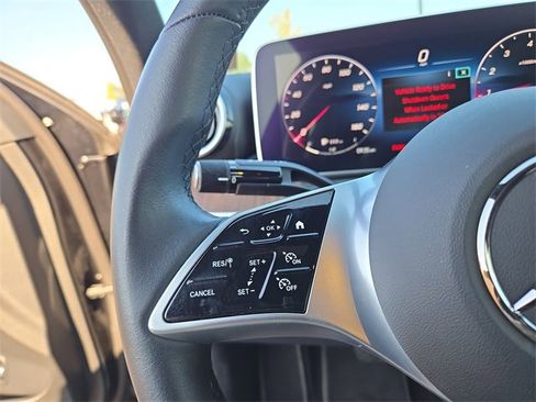 Used 2024 Mercedes-Benz C 300 4MATIC Sedan image 18