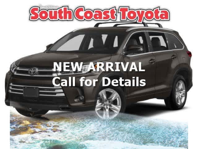 Used 2019 Toyota Highlander Limited AWD/4WD image 1