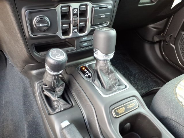 New 2026 Jeep Gladiator Sport AWD/4WD image 13