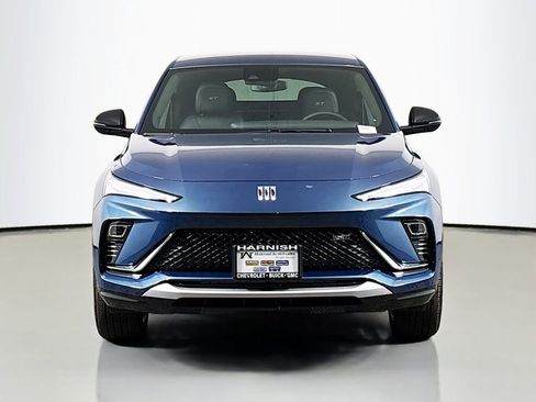 New 2026 Buick Envista Sport Touring w/ Convenience I Package image 2