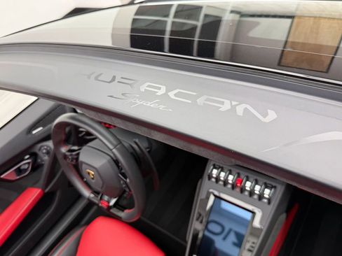 Used 2020 Lamborghini Huracan EVO AWD/4WD image 35