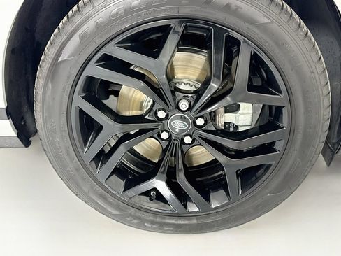 Used 2020 Land Rover Range Rover Evoque R-Dynamic HSE AWD/4WD image 32