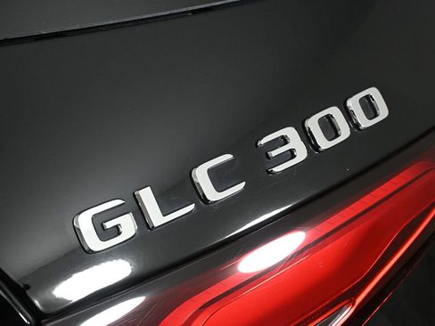 Certified 2024 Mercedes-Benz GLC 300 4MATIC image 27