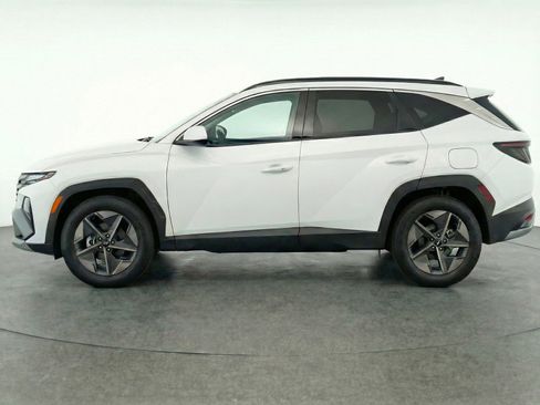 Used 2025 Hyundai Tucson SEL FWD image 5