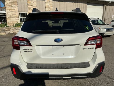Used 2019 Subaru Outback 2.5i Premium image 4