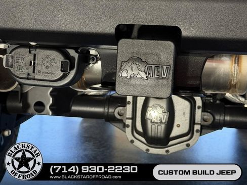 Used 2024 Jeep Wrangler Unlimited Rubicon 392 AWD/4WD image 22