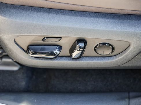 Used 2023 Lexus RX 350 FWD w/ Cold Area Package image 22