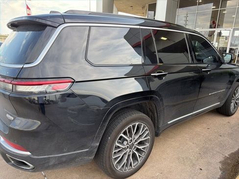 Used 2024 Jeep Grand Cherokee L Summit AWD/4WD image 5