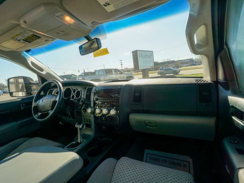 Used 2010 Toyota Tundra SR5 image 15