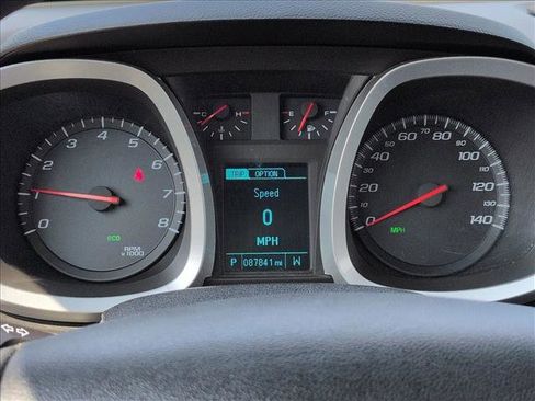 Used 2017 Chevrolet Equinox LS FWD image 11
