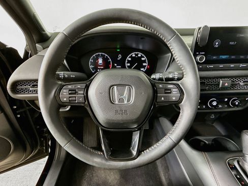 Used 2024 Honda HR-V Sport image 11