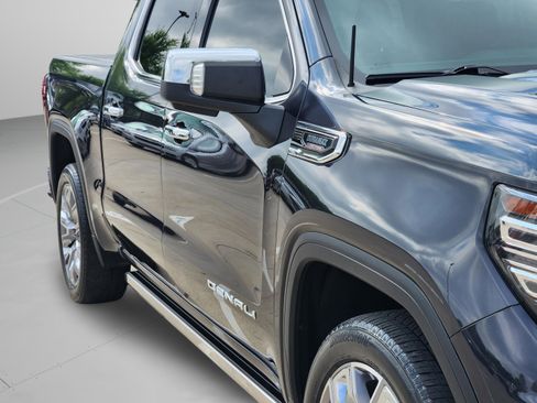 Used 2024 GMC Sierra 1500 Denali image 8
