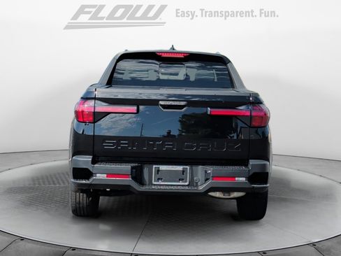 Certified 2025 Hyundai Santa Cruz SEL image 6