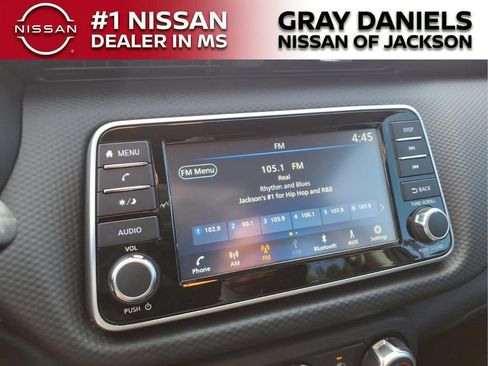 Certified 2025 Nissan Kicks Play S FWD image 17