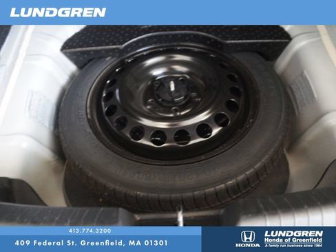 Used 2024 Chevrolet Malibu LT FWD image 30